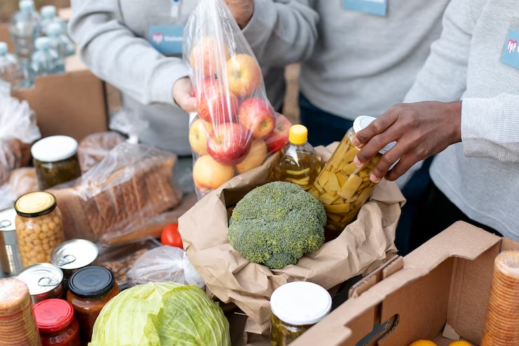 Radial arrecada 3,5 toneladas de alimentos