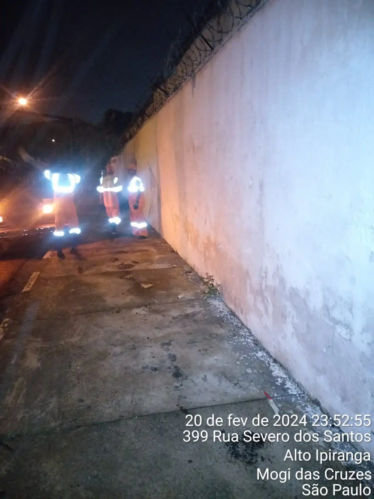 Prefeitura de Mogi remove pneus que estavam servindo de criadouro de dengue