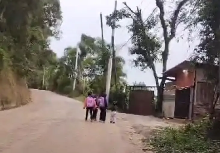 Moradores de Taiaçupeba pedem transporte escolar