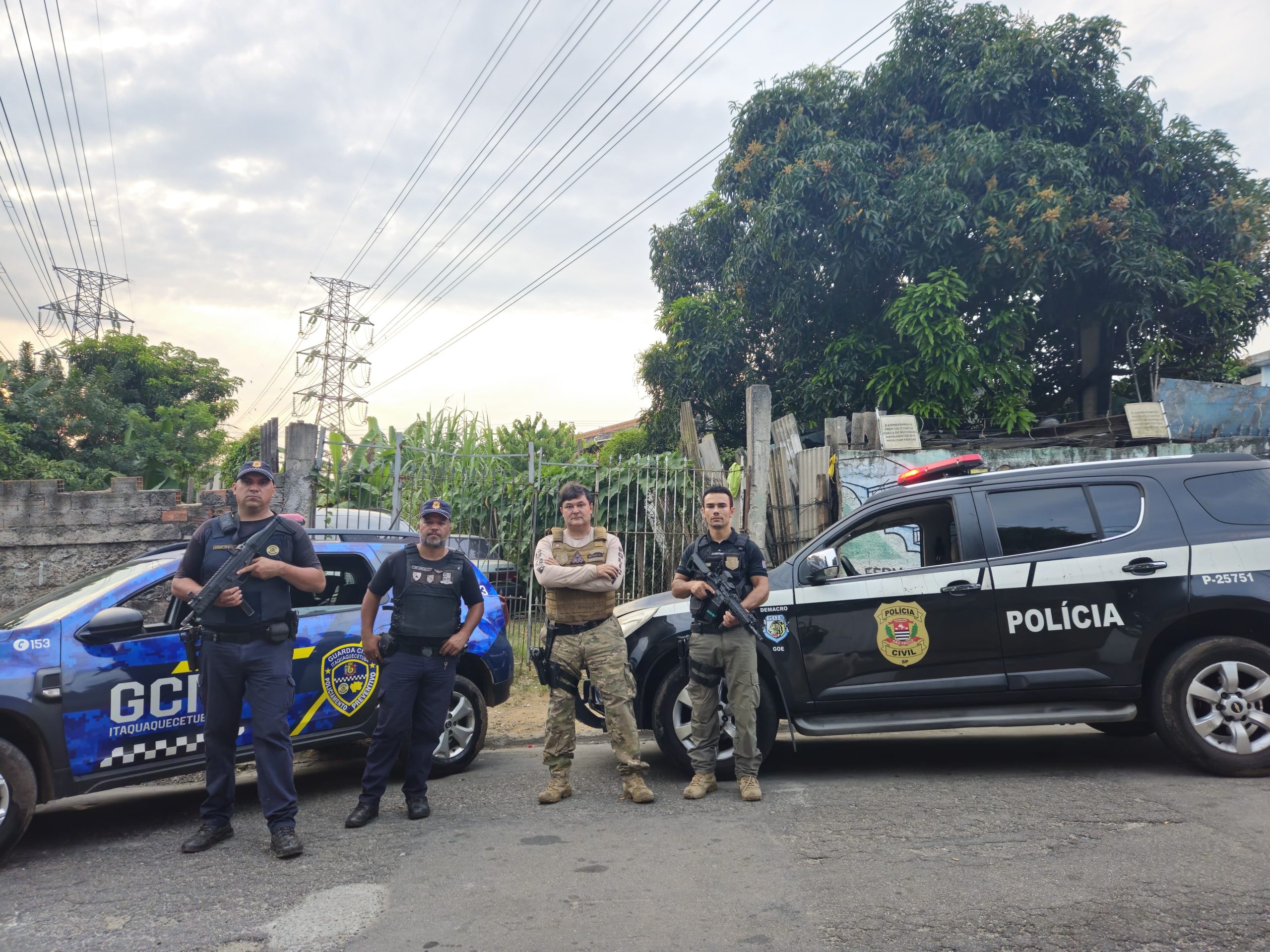 GCM de Itaquá e GOE prendem suspeito de tráfico de drogas