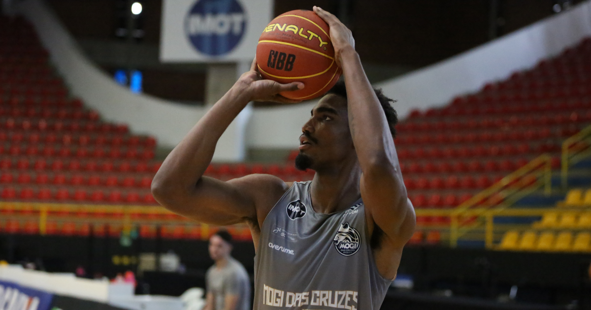 Mogi Basquete enfrenta o Bauru no último confronto da fase de classificação do NBB