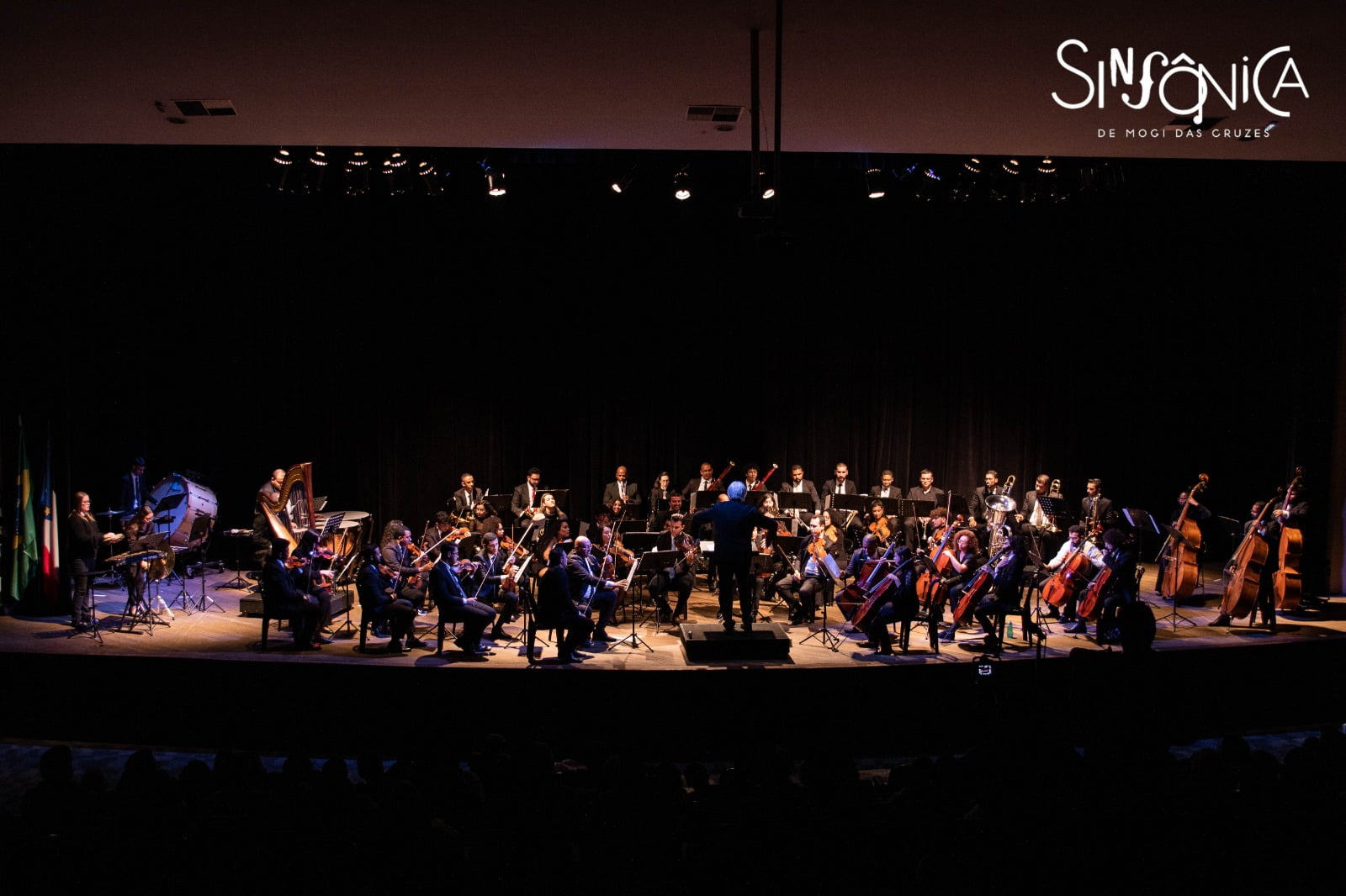 Orquestra Sinfônica Jovem de Mogi faz concerto especial  com o regente Fabio Zanon e o solista Alessandro Borgomanero