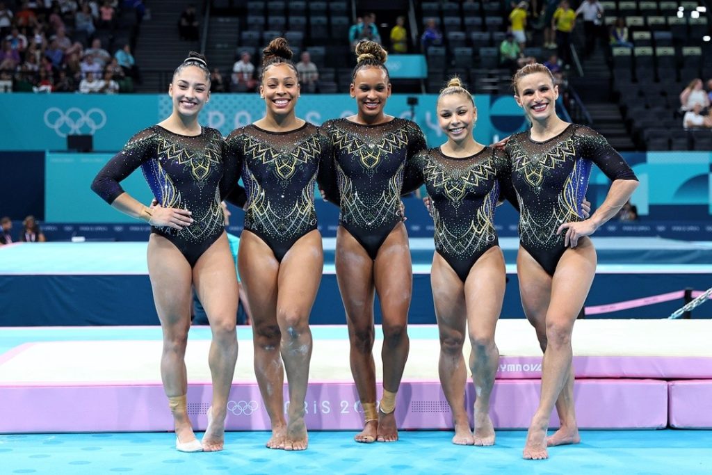 Equipe brasileira feminina brilhou na ginástica | Miriam Jeske/COB