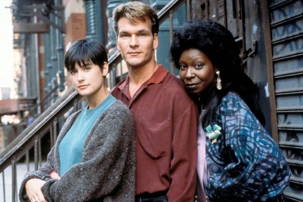 Foto de parte de elenco do filme Ghost – Do Outro Lado da Vida, com Patrick Swayze, Demi Moore e Whoopi Goldberg