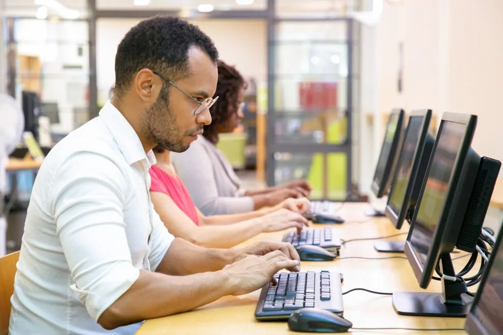 Governo de São Paulo abre 1 milhão de vagas para curso de Inteligência Artificial