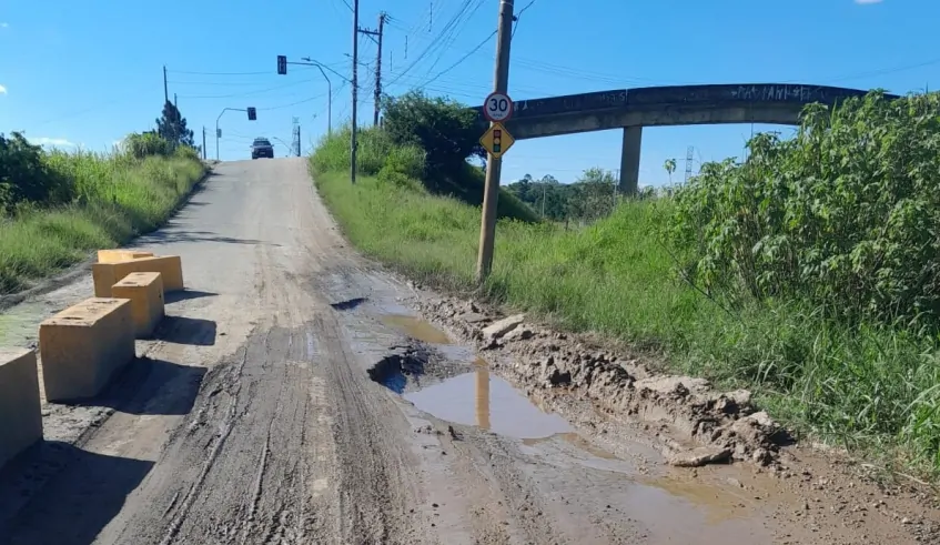 Tráfego de veículos pesados será proibido na rua Galeão, no Jardim Piatã I, a partir de quinta (20)