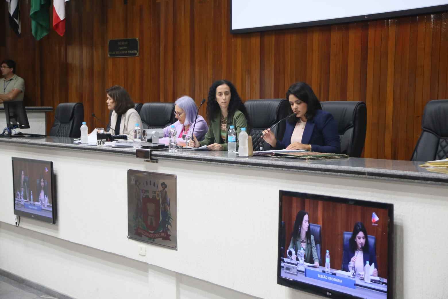 Vereadoras de Mogi organizam sessão solene para homenagear mulheres