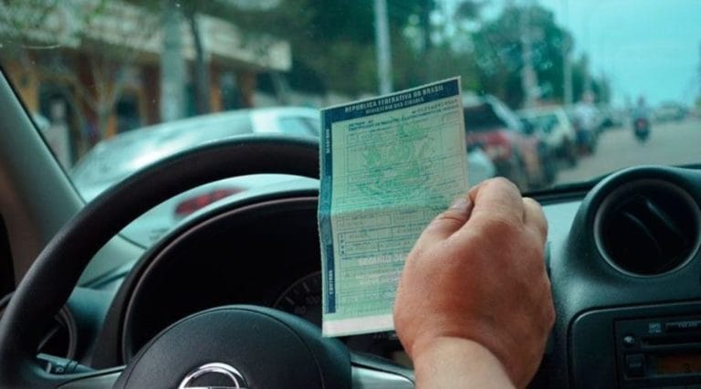 Terceira parcela do IPVA 2025 vence na próxima segunda (24) para placas finais 8, 9 e 0