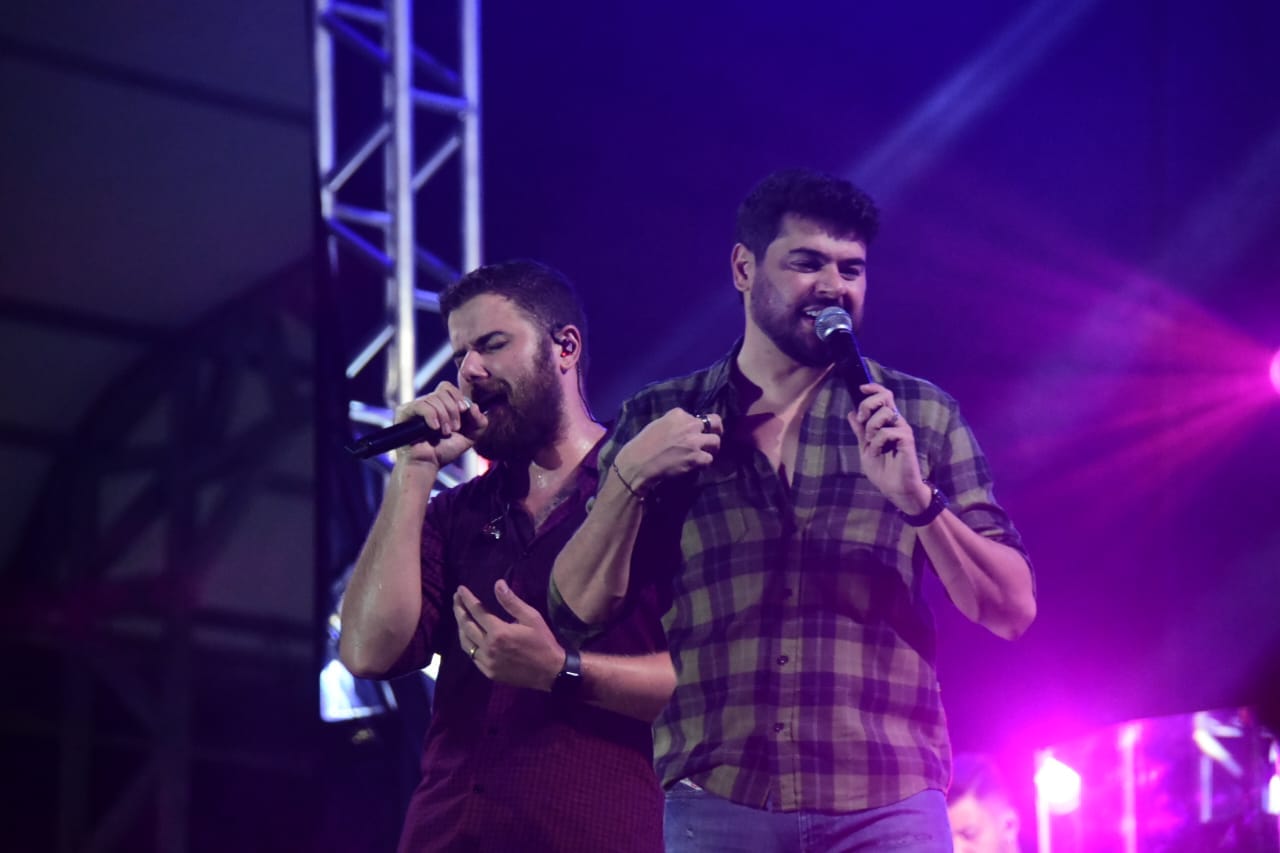 Zé Neto & Cristiano animam a segunda noite de shows do Suzano Music Festival