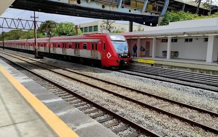 Homem é encontrado morto em cima de trem na Linha 10-Turquesa da CPTM