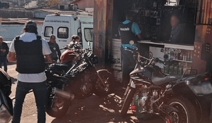 Operação conjunta fiscaliza comércio de peças de motocicletas em Mogi das Cruzes