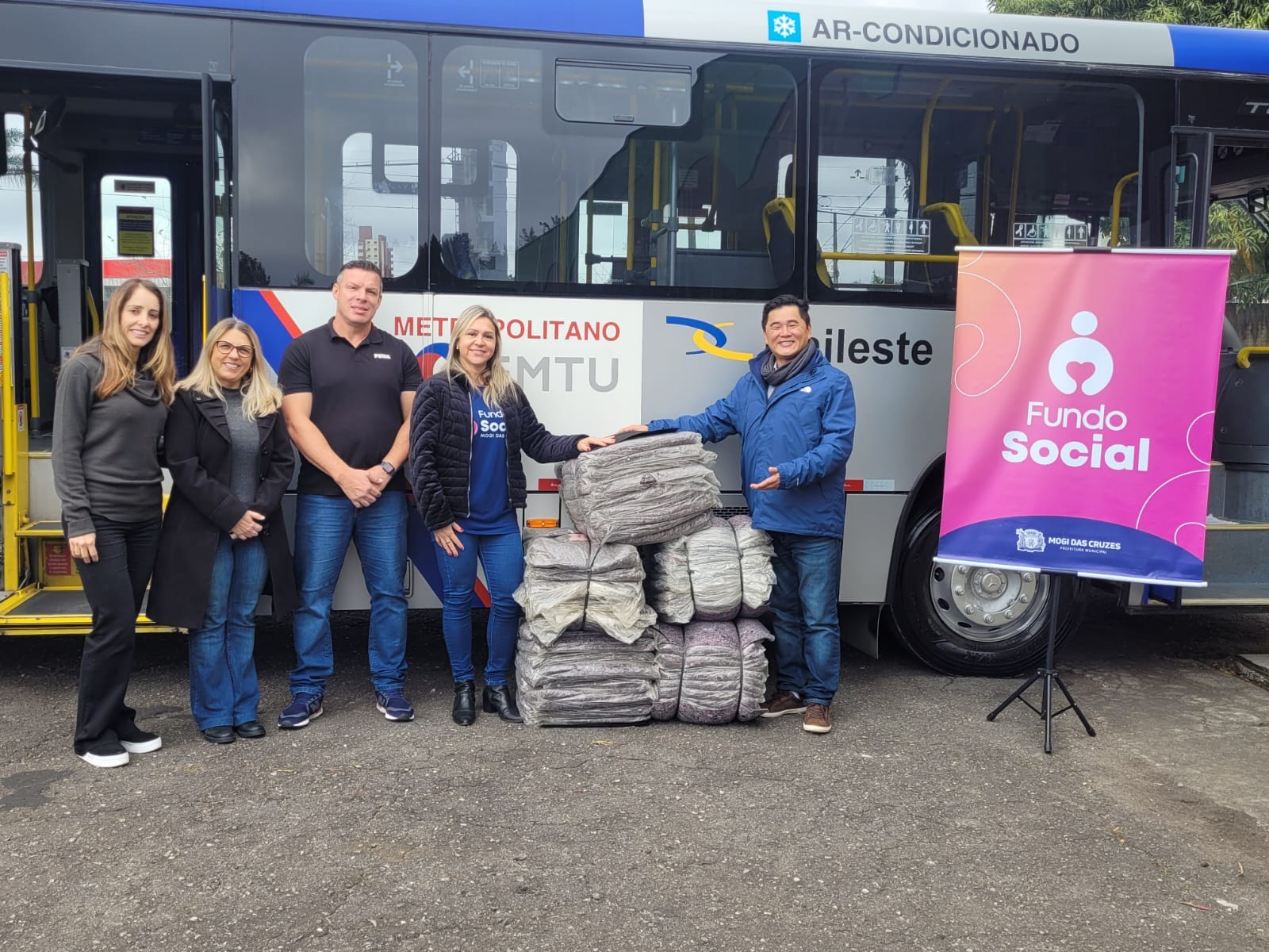 Alto Tietê Transportes promove campanha de arrecadação de cobertores e reforça compromisso com a solidariedade em tempos de frio