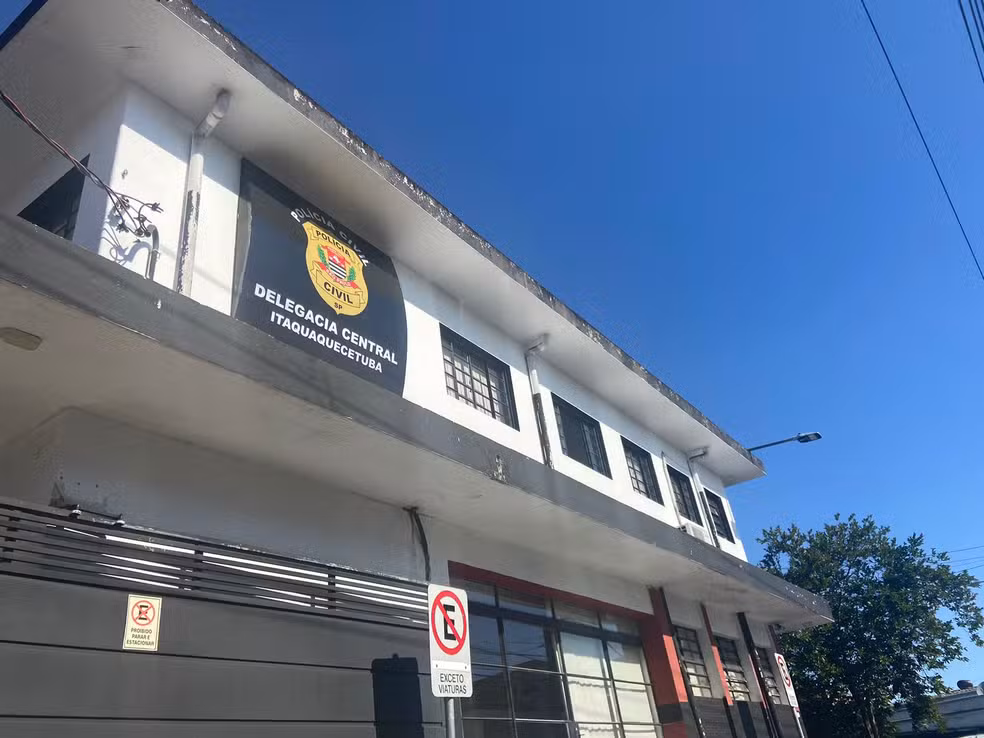 Casal é executado dentro de casa em Itaquaquecetuba