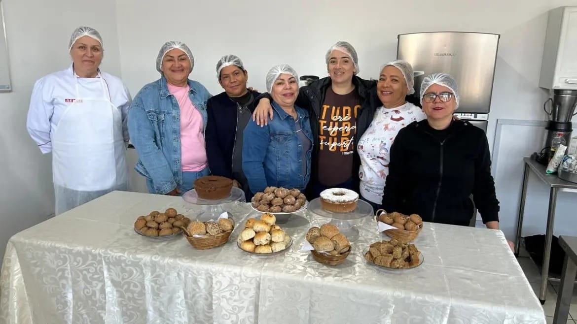 Poá abre inscrições para cursos gratuitos de panificação e costura industrial