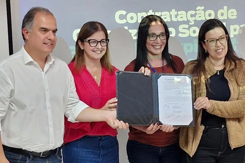 Mara anuncia Hospital Veterinário e explica rescisão com OS: 'Fazer do limão uma limonada'