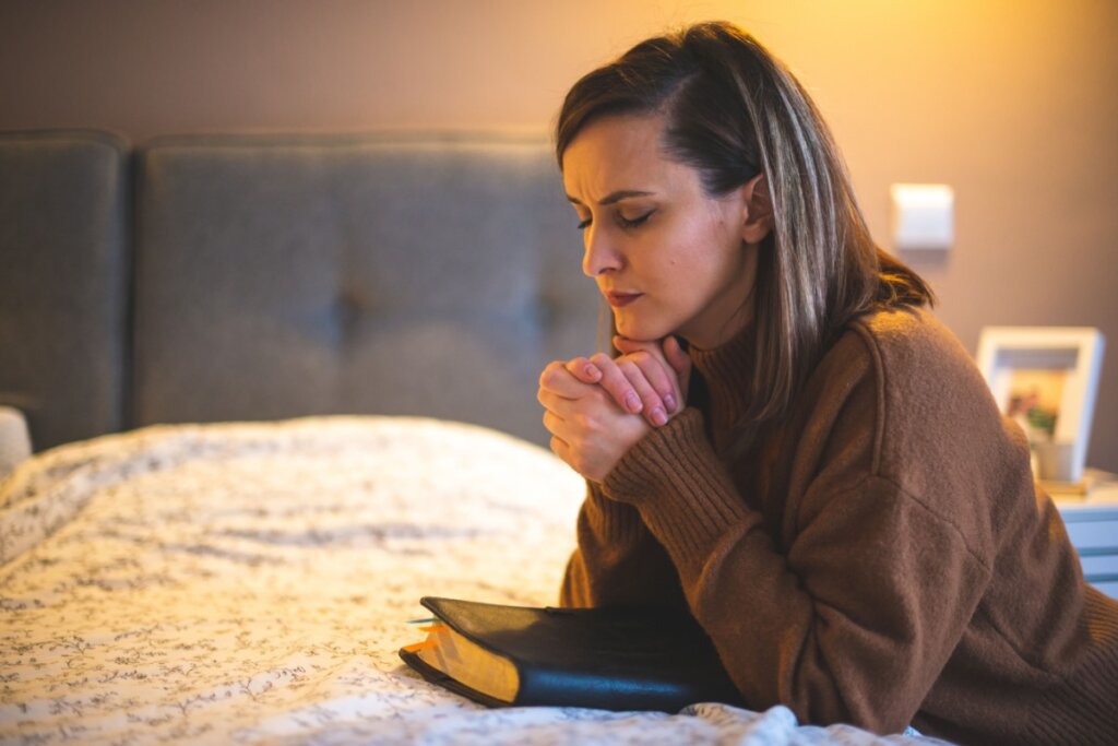5 orações poderosas para começar bem a semana
