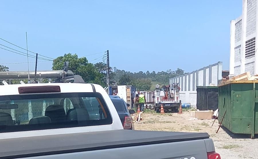 Polícia e EDP descobrem furto de R$ 50 mil em energia em fábrica de cenografia em Suzano