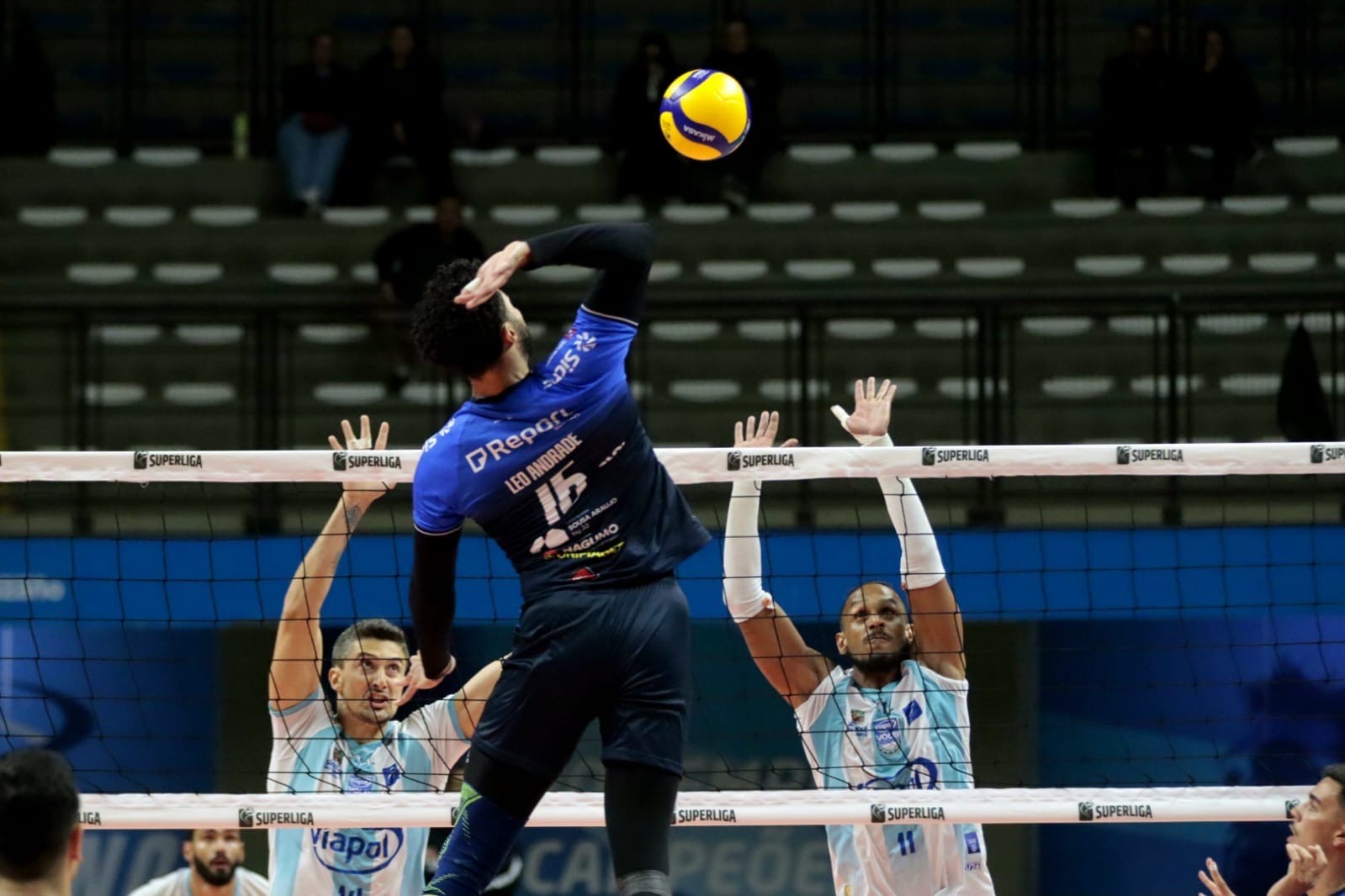 Após nove meses, Suzano e Vôlei Guarulhos se enfrentam pela Superliga neste domingo