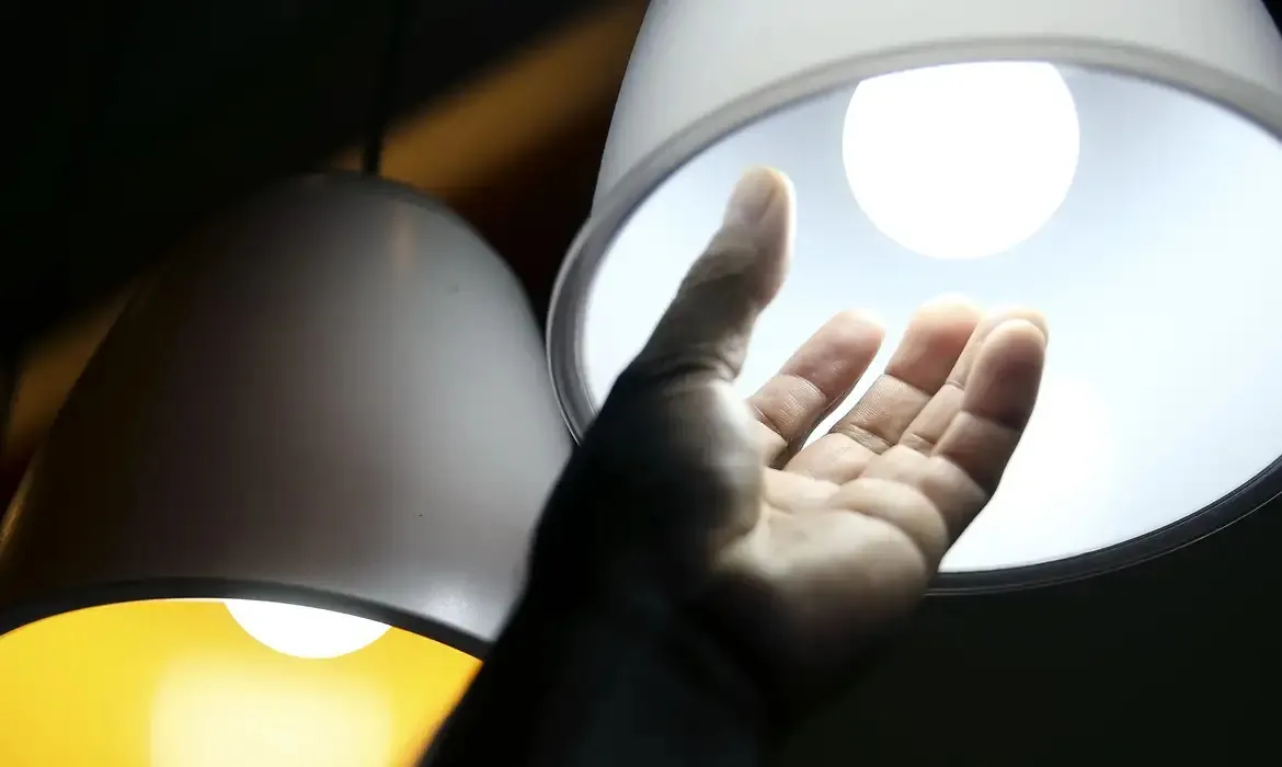 Conta de luz fica mais cara no Alto Tietê a partir da próxima semana