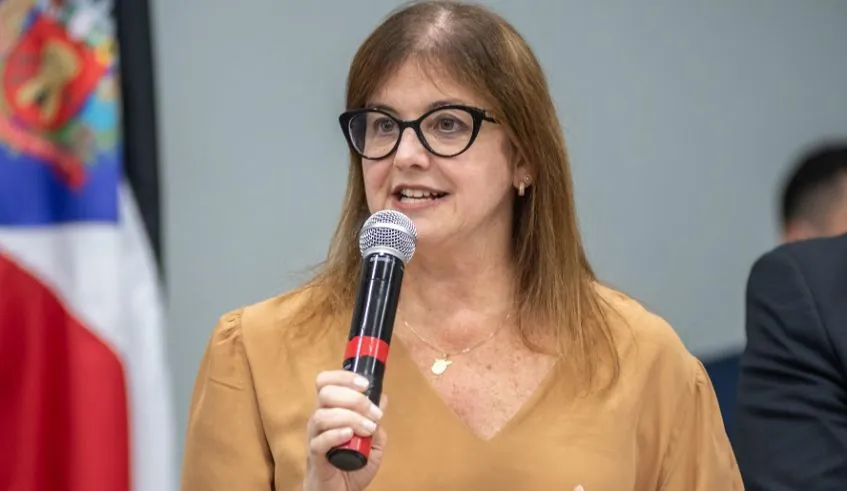 Câmara de Mogi das Cruzes aprova licença de Mara Bertaiolli