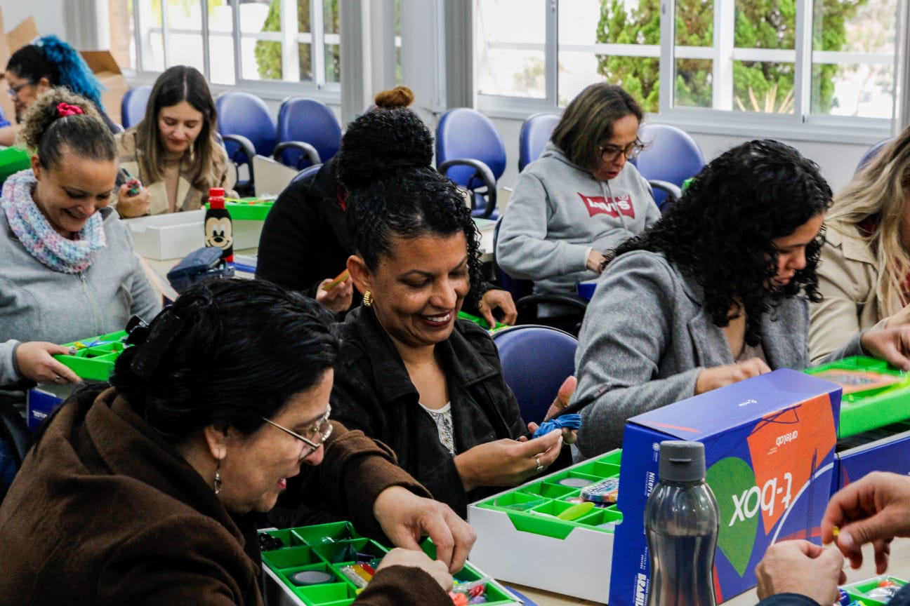 Artelab: Mogi recebe projeto de formação criativa para professores e alunos da rede municipal