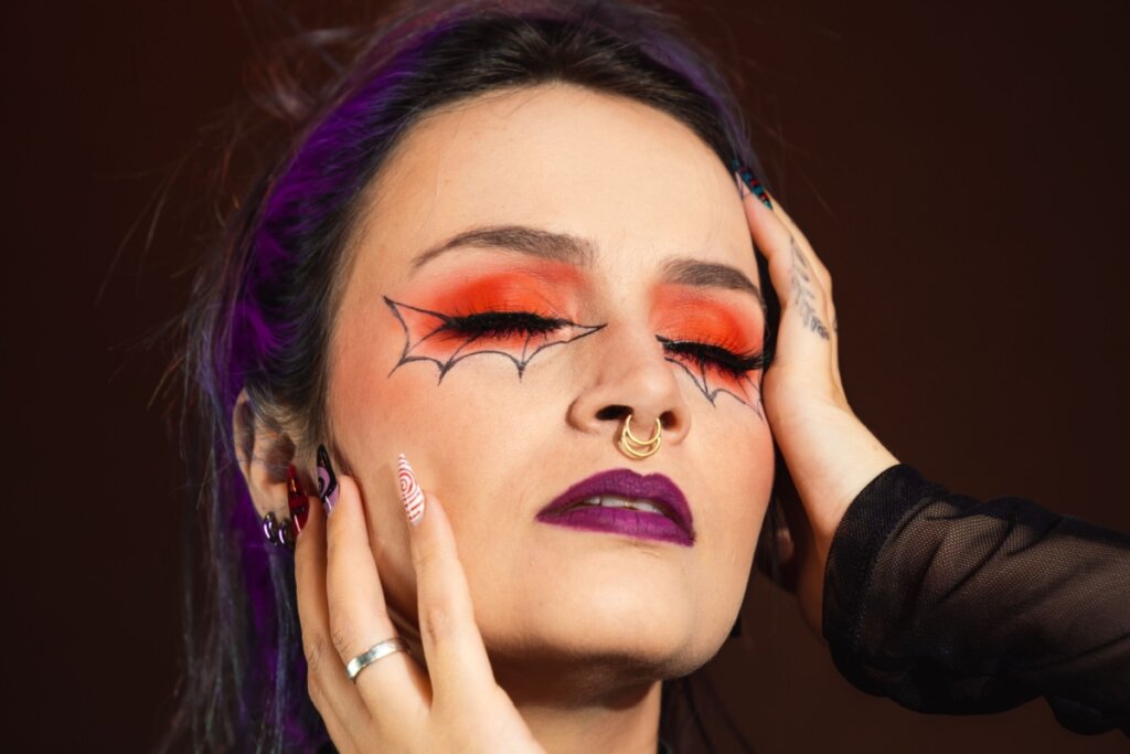 11 produtos do dia a dia para fazer uma make de Halloween perfeita