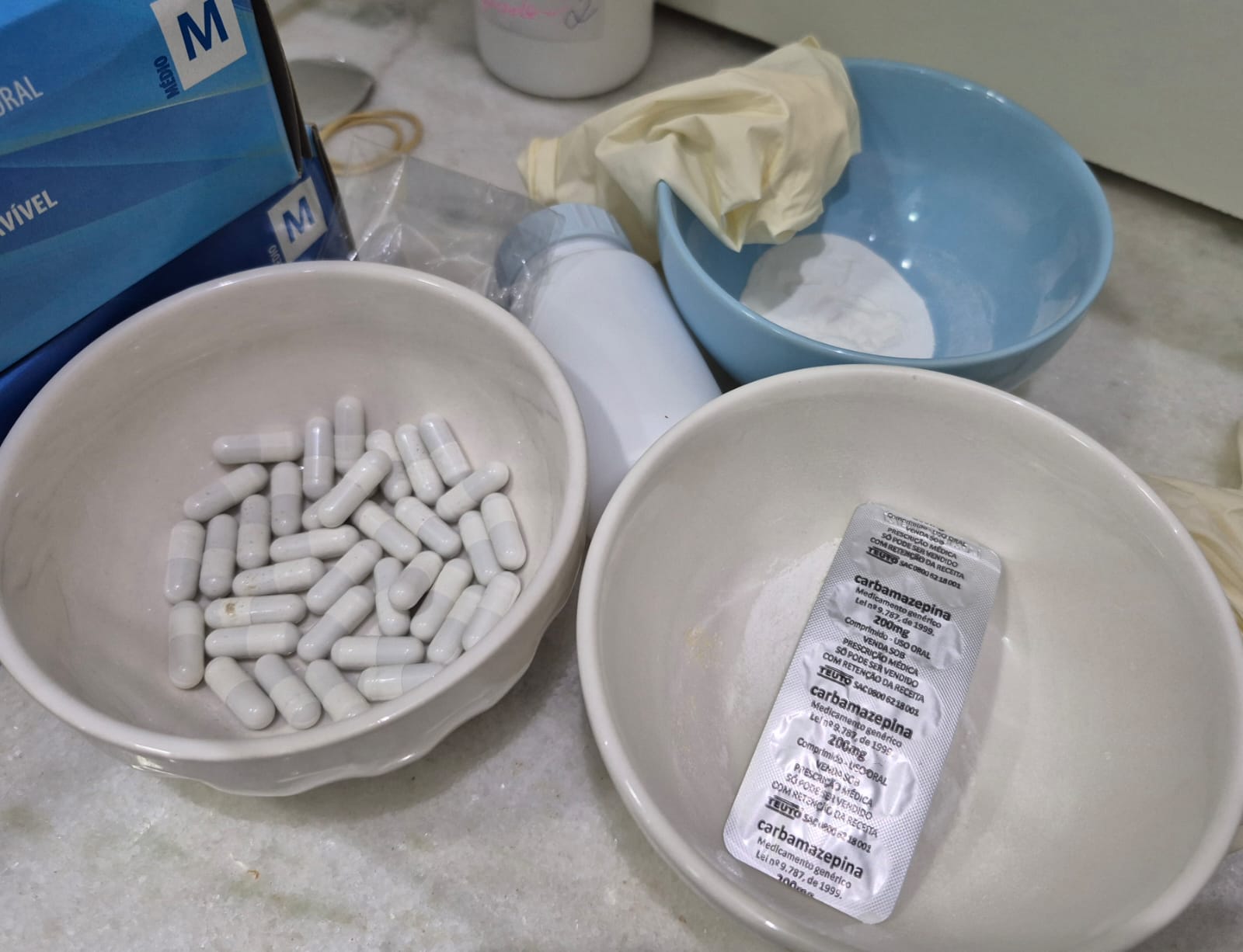 Proprietário de farmácia de manipulação irregular é preso em Suzano