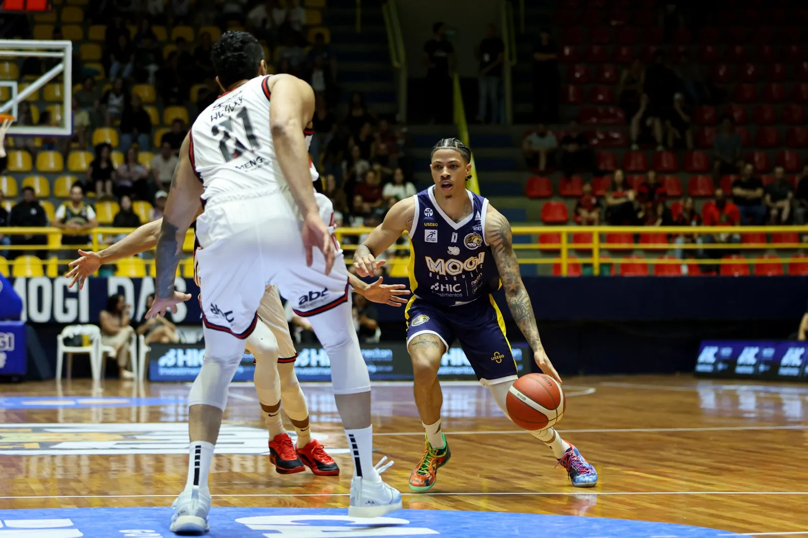 Em jogo acirrado, Mogi Basquete perde por 69 a 67 para o Flamengo