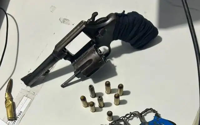 Suspeito é preso por ameaçar homem com arma de fogo em Itaquaquecetuba