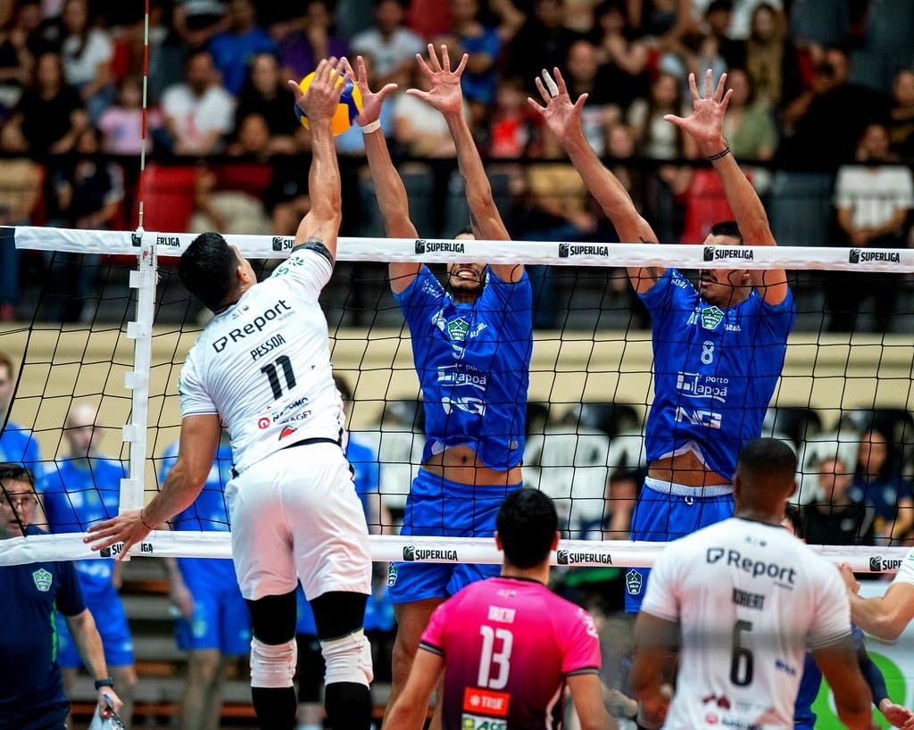 Suzano supera Joinville Vôlei por 3 sets a 1 e volta a vencer na Superliga