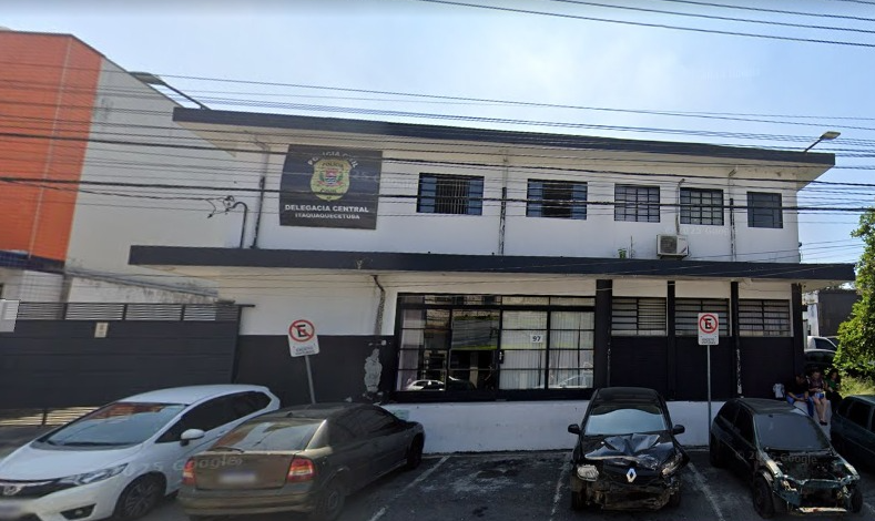 Motorista de carreta foge após atropelar e matar jovem de 22 anos em Poá