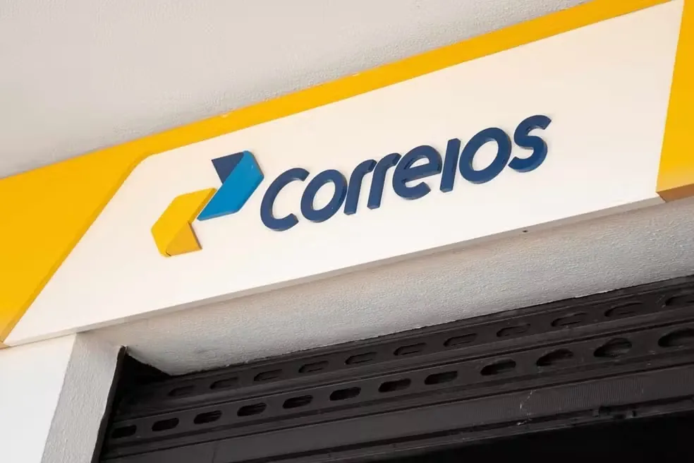 Correios preveem até 15 mil demissões voluntárias e fechamento de mil agências