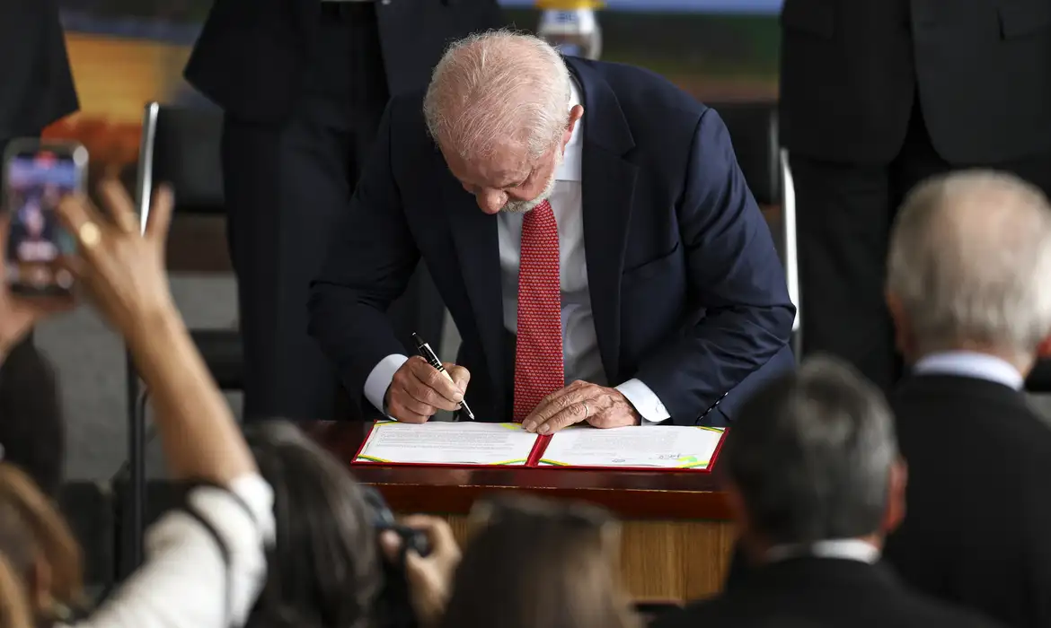 Lula veta integralmente PL da Dosimetria: 'todos eles tiveram amplo direito de defesa'