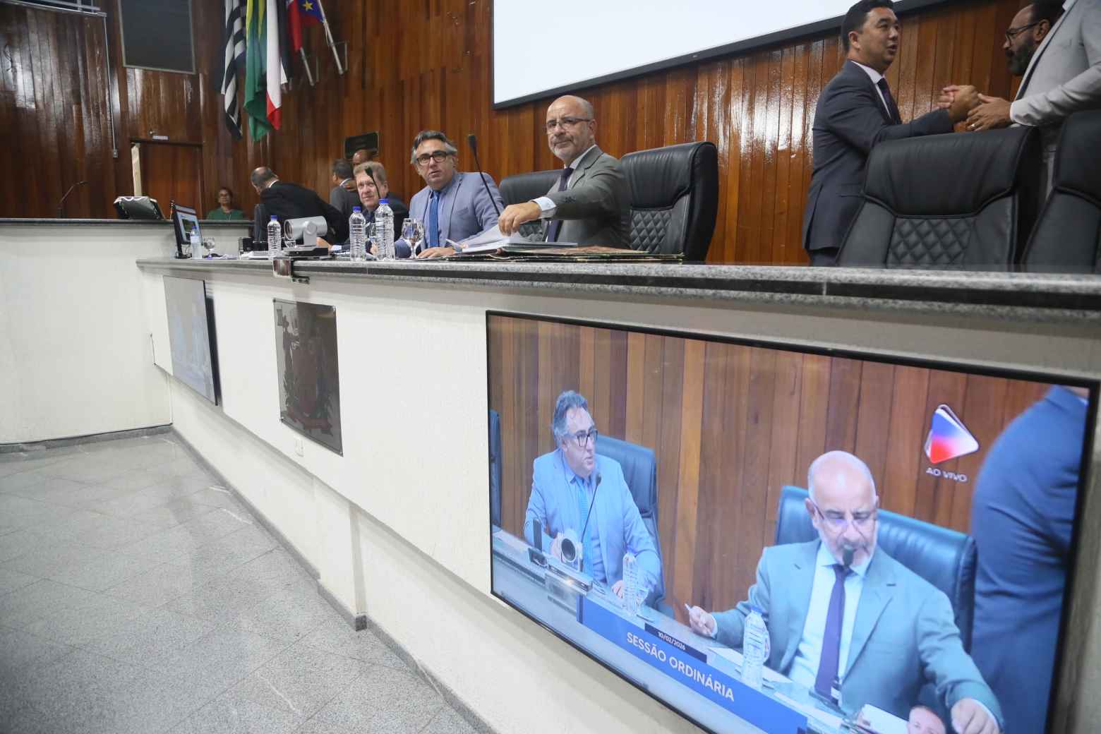 Câmara aprova moção de aplauso a Tarcísio, Feder e deputado Coimbra por instalação de escolas cívico-militares