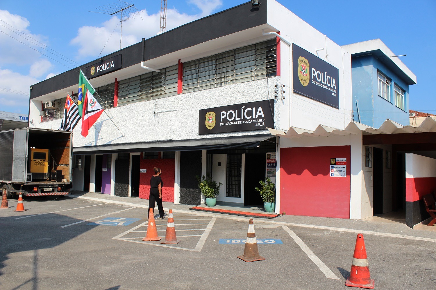 Mulher é vítima de estupro em Arujá enquanto retornava do trabalho