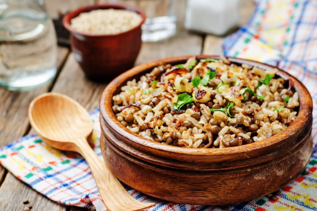 Lentilha: 5 receitas leves e ricas em proteínas para o almoço