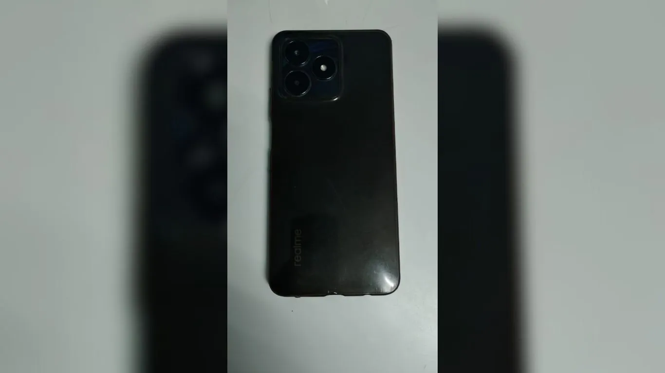 Adolescente é apreendido pela PM após roubar celular em Itaquaquecetuba