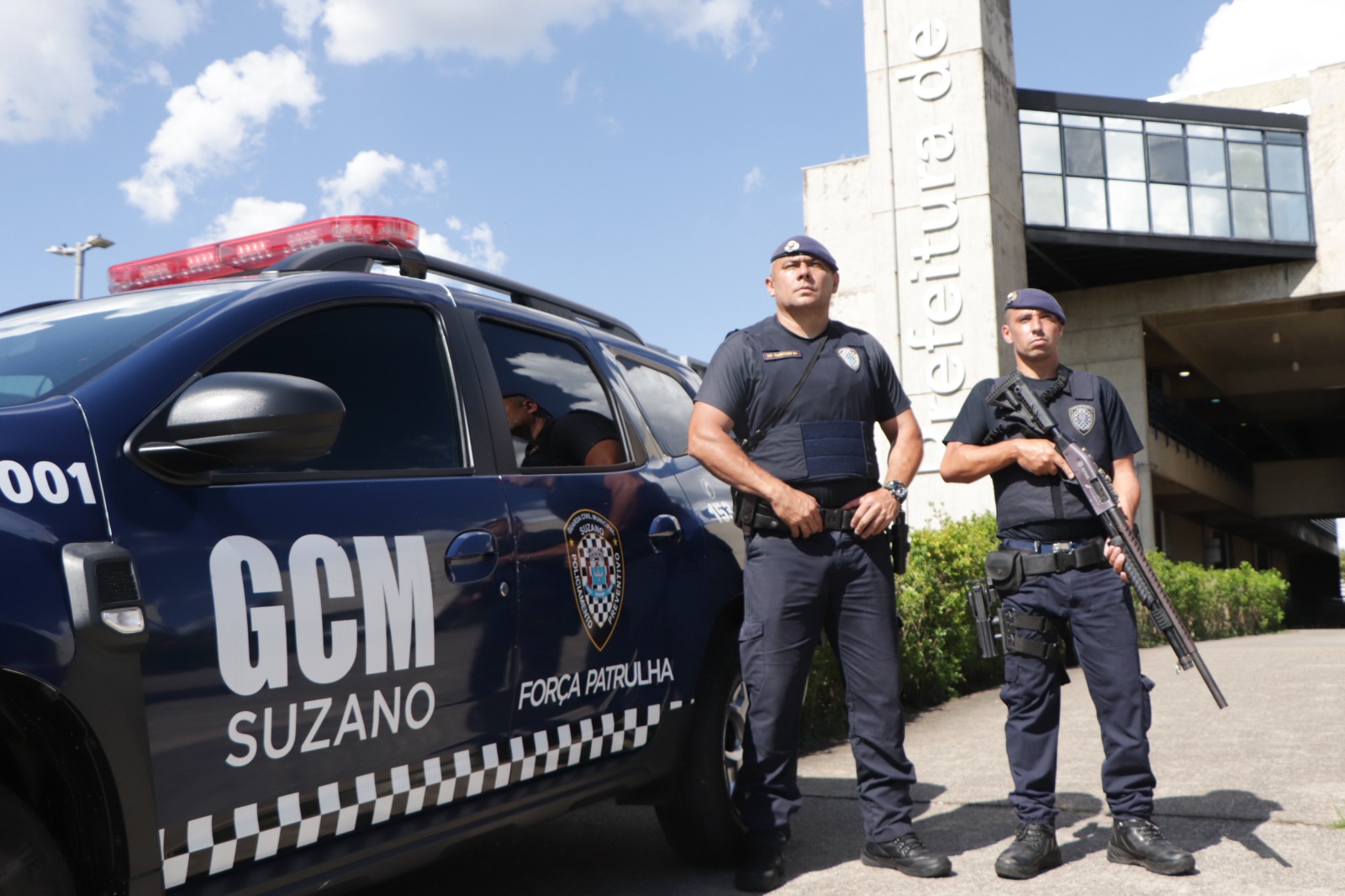 GCM detém três suspeitos por furtos em escolas municipais de Suzano