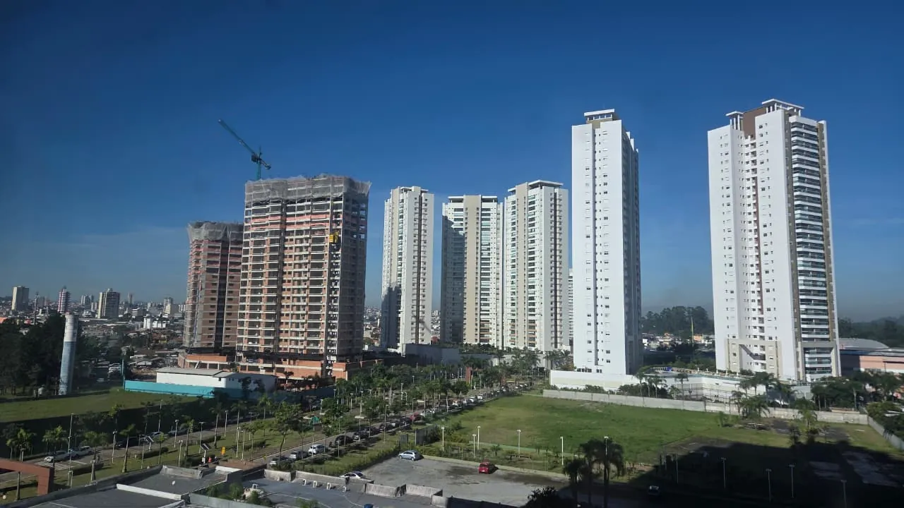 Semana começa com previsão de calor e tempo firme em Mogi das Cruzes