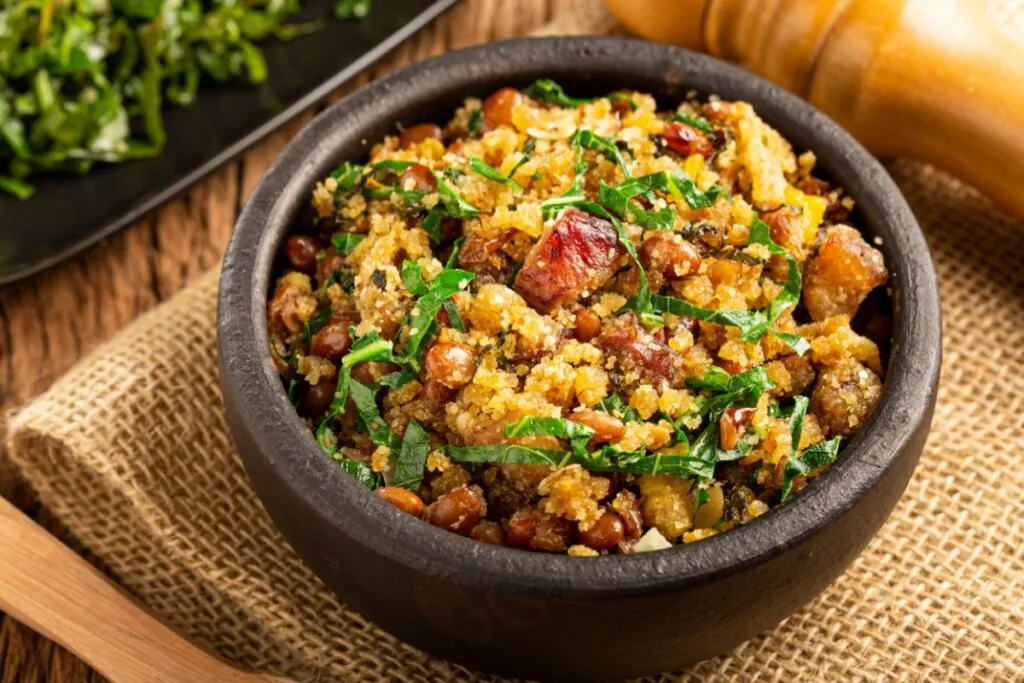 5 pratos da culinária mineira irresistíveis e fáceis de preparar 