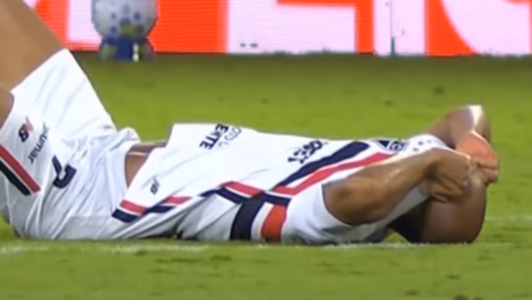 Ortopedista do Imot explica a demorada reabilitação após ruptura do tendão de Aquiles, caso do jogador Lucas Moura do São Paulo