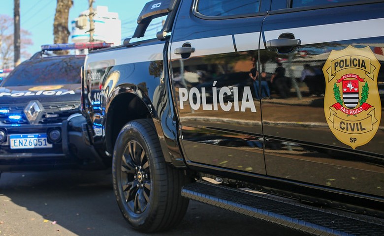 Operação contra o crime organizado apreende dois carros-fortes e armas em Arujá