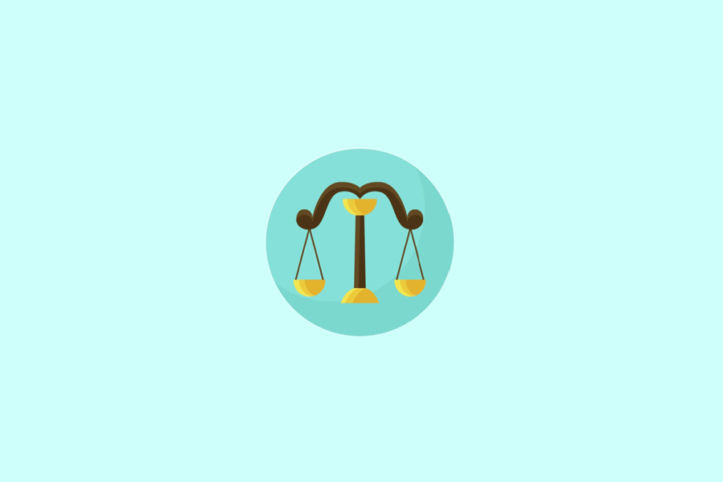 Ilustração estilizada de uma balança de dois pratos equilibrada, feita de madeira marrom e detalhes amarelos, inserida em um círculo azul-esverdeado claro sobre um fundo azul-esverdeado ainda mais claro.