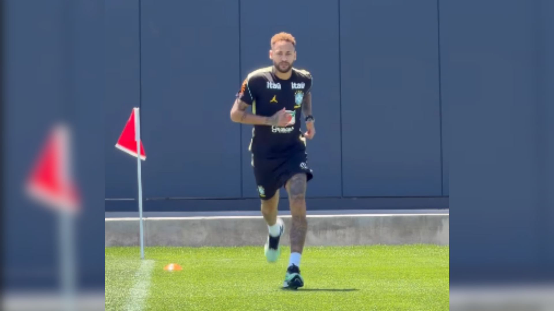 Neymar vai a campo pela primeira vez em treino da Seleção Brasileira nos EUA