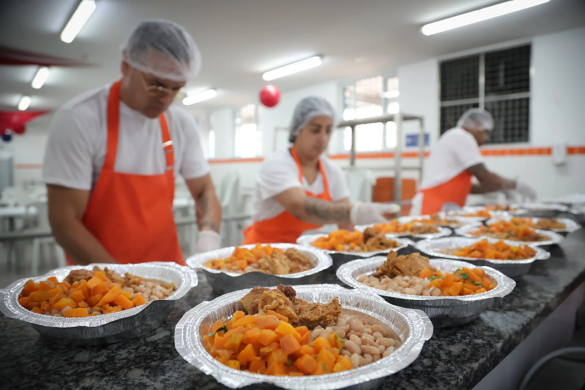 Bom Prato Móvel de Mogi das Cruzes passa a atender em novo endereço nesta segunda-feira