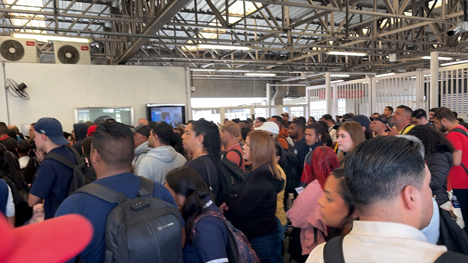 Trivia Trens aponta normalidade nas linhas 11 e 13 e retoma circulação parcial na linha 12