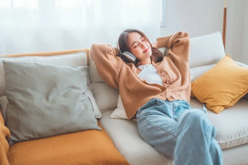 Dormiu e acordou cansado? O problema pode ser a sobrecarga mental