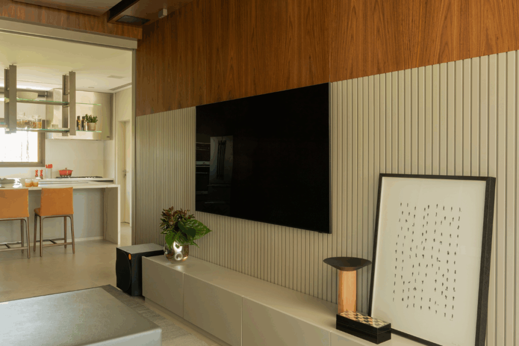 Dia da Televisão: veja como o equipamento transformou os projetos residenciais