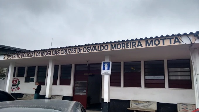 Motociclista morre após ser atingido por trem em Mogi das Cruzes