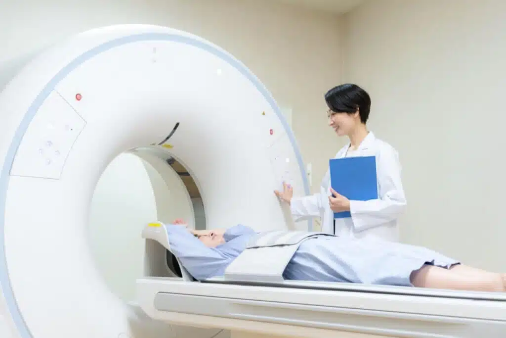 Raio X, ultrassom, tomografia e ressonância: entenda as diferenças entre os exames
